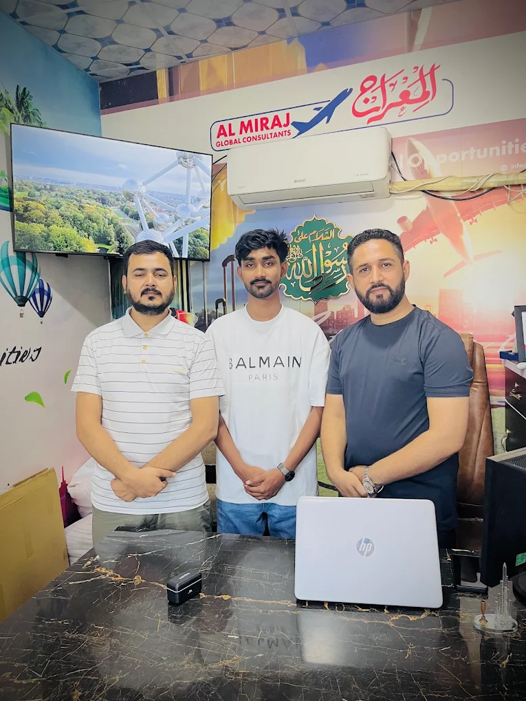 Al Miraj Global team at the Gujrat office